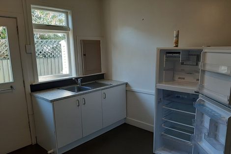 Photo of property in 118 Holly Road, St Albans, Christchurch, 8014