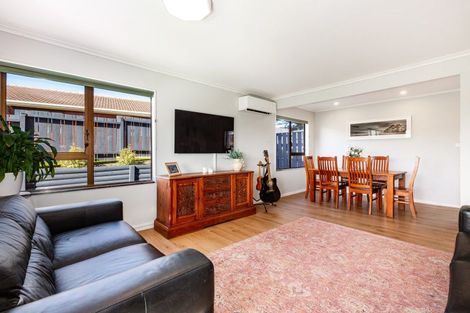 Photo of property in 23 James Cook Drive, Whitby, Porirua, 5024