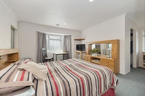 Photo of property in 115 Rototuna Road, Rototuna, Hamilton, 3210