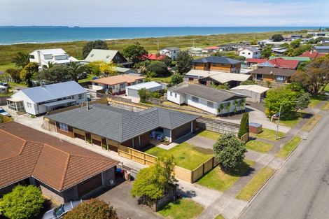 Photo of property in 183a Dickson Road, Papamoa Beach, Papamoa, 3118