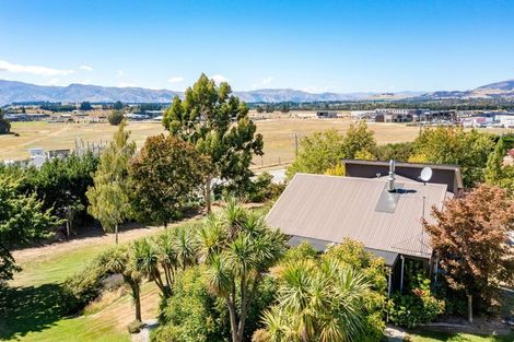 Photo of property in 38 Ballantyne Road, Wanaka, 9305
