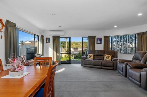 Photo of property in 333 Grenada Street, Papamoa Beach, Papamoa, 3118