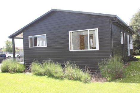 Photo of property in 6 Queen Street, Parkside, Timaru, 7910