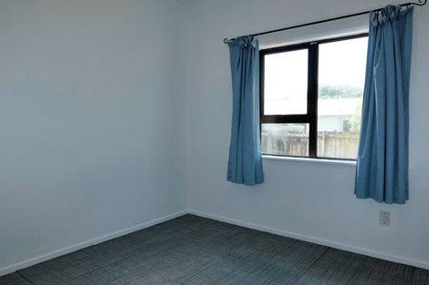 Photo of property in 129 Arawhata Road, Paraparaumu, 5032