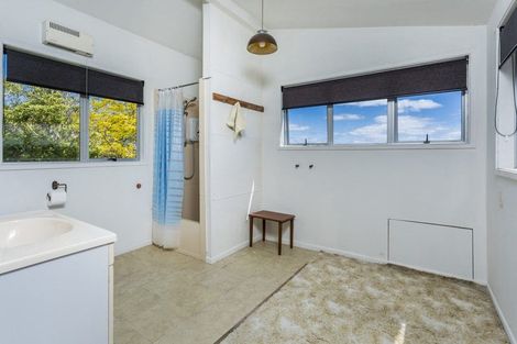 Photo of property in 103 Becroft Drive, Forrest Hill, Auckland, 0620