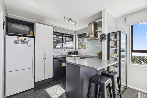 Photo of property in 5 Tikati View, Titahi Bay, Porirua, 5022