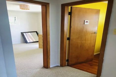 Photo of property in 83 Bruce Road, Glenfield, Auckland, 0629