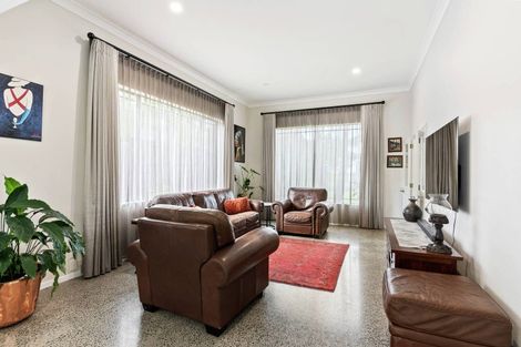 Photo of property in 27 Santa Ana Drive, Dannemora, Auckland, 2016