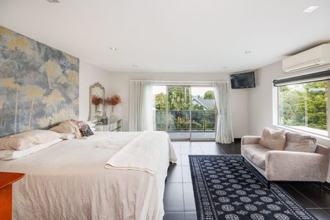 Photo of property in 25 Trent Avenue, Hokowhitu, Palmerston North, 4410