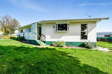 Photo of property in 1 Antonia Place, Bell Block, New Plymouth, 4312