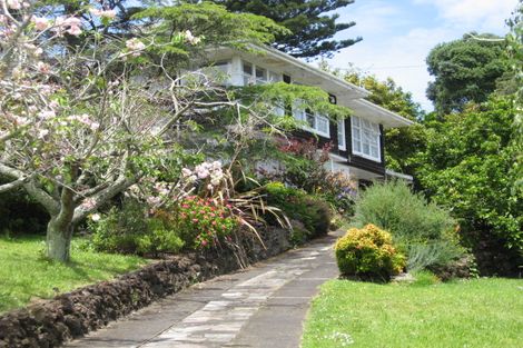 Photo of property in 71 Taylor Road, Mangere Bridge, Auckland, 2022