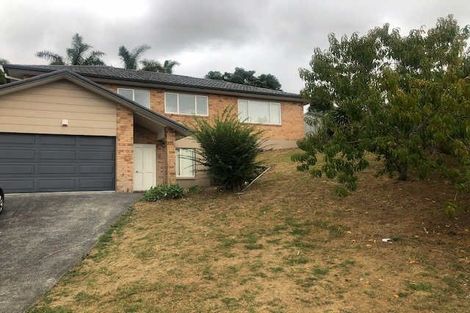 Photo of property in 11 Whitshire Mews, Massey, Auckland, 0614
