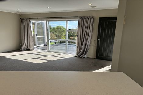 Photo of property in 18 Notre Dame Court, Pukekohe, 2120
