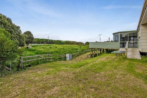 Photo of property in 5 Hughson Place, Opunake, 4616