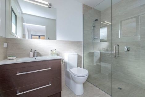 Photo of property in 99 Kakariki Grove, Waikanae, 5036