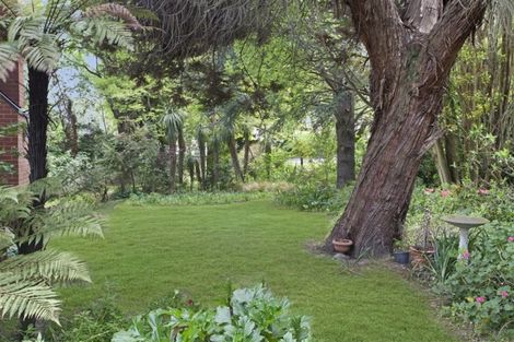 Photo of property in 152 North Parade, Richmond, Christchurch, 8013