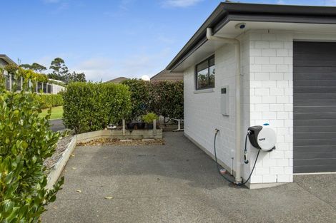 Photo of property in 5d Tui Glen, Omokoroa, 3114