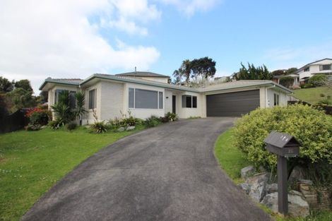 Photo of property in 25 Esther Place, Red Beach, 0932
