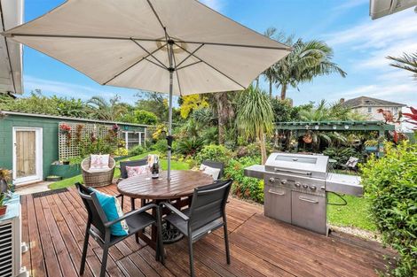 Photo of property in 14 Trent Road, Panmure, Auckland, 1072