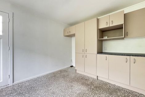 Photo of property in 173 Onepu Road, Lyall Bay, Wellington, 6022