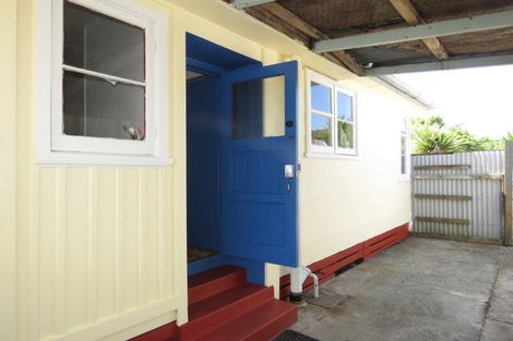 Photo of property in 84 Buller Road, Reefton, 7830