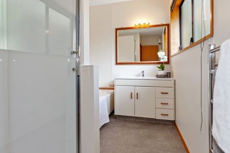 Photo of property in 93 Waratah Street, Avondale, Christchurch, 8061