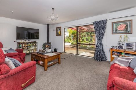 Photo of property in 14 Fairway Drive, Kerikeri, 0230