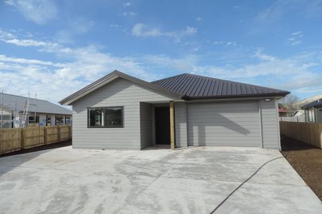 Photo of property in 8 Guy King Place, Huntly, 3700