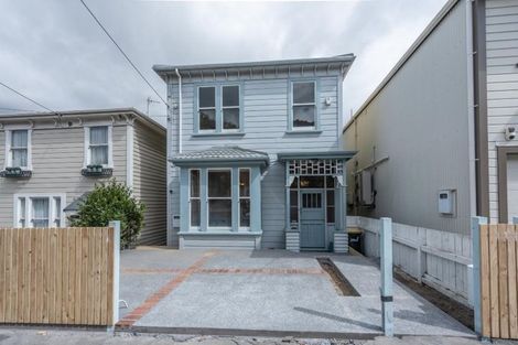 Photo of property in 48 Austin Street, Mount Victoria, Wellington, 6011