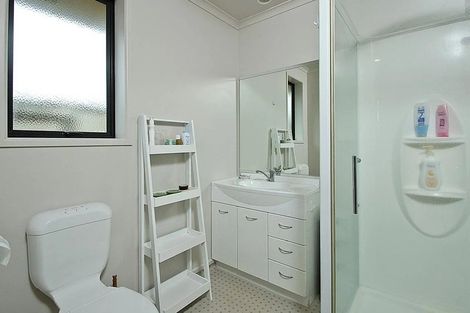 Photo of property in 8 Parkwood Place, Papamoa Beach, Papamoa, 3118