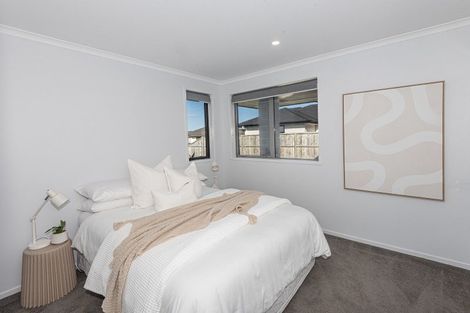 Photo of property in 18 Maui Place, Spotswood, New Plymouth, 4310