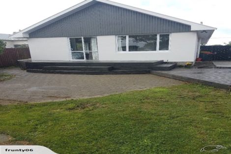 Photo of property in 54 Effingham Street, North New Brighton, Christchurch, 8083