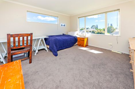 Photo of property in 75 Wayne Francis Drive, Flat Bush, Auckland, 2016
