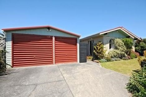 Photo of property in 6 Mountainview Terrace, Otaki Beach, Otaki, 5512