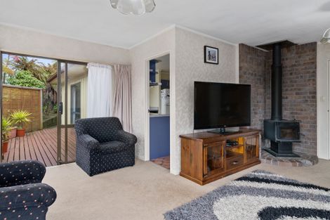 Photo of property in 7 Buchanan Place, Sunnybrook, Rotorua, 3015