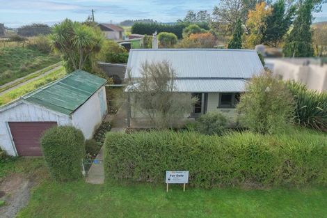 Photo of property in 16 Wellington Street, Enfield, Oamaru, 9491