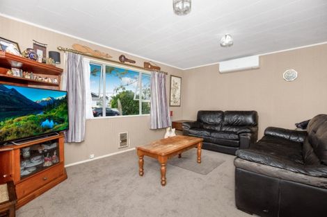 Photo of property in 40 Inverell Avenue, Wiri, Auckland, 2104