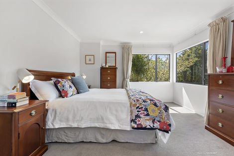 Photo of property in 24 Amesbury Drive, Churton Park, Wellington, 6037