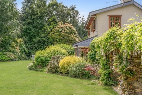 Photo of property in 124 Horseshoe Bend Drive, Albert Town, Wanaka, 9382