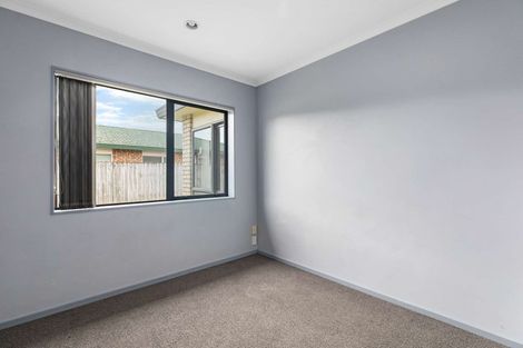 Photo of property in 100a Manuroa Road, Takanini, 2112