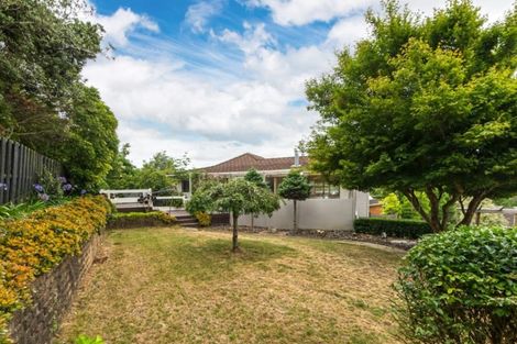 Photo of property in 25 Orinda Close, Botany Downs, Auckland, 2010