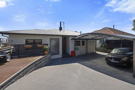 Photo of property in 3a Mission Street, Moturoa, New Plymouth, 4310