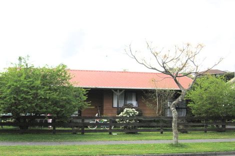 Photo of property in 42a Aquarius Drive, Kawaha Point, Rotorua, 3010