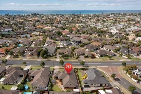Photo of property in 582 Gloucester Road, Papamoa Beach, Papamoa, 3118