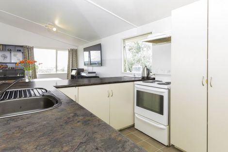 Photo of property in 21 Denarius Lane, Glendene, Auckland, 0602