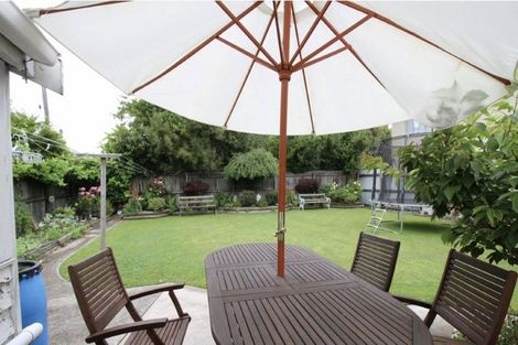 Photo of property in 39 Vagues Road, Northcote, Christchurch, 8052