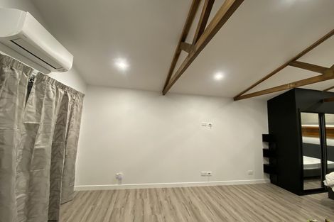 Photo of property in 110 Racecourse Road, Sockburn, Christchurch, 8042