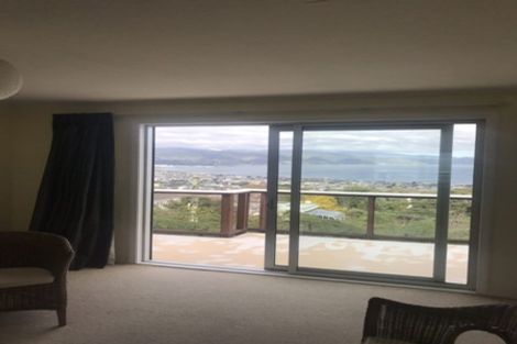 Photo of property in 53 London Road, Korokoro, Lower Hutt, 5012