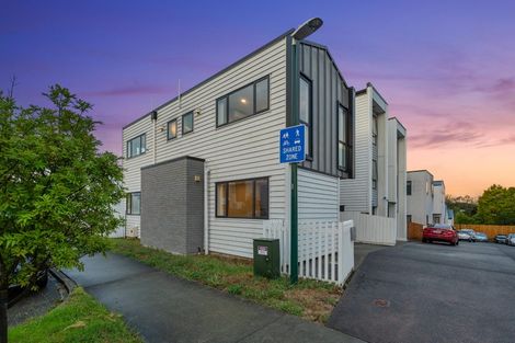 Photo of property in 2 Ketu Court, Albany Heights, Auckland, 0632