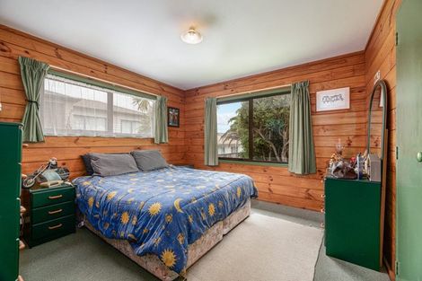 Photo of property in 59b Glendene Avenue, Glendene, Auckland, 0602